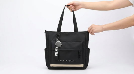 Trendy Large-Capacity Tote Bag, Unisex Wear-Resistant Oxford Cloth Handbag, Multi-Pocket Commuter Shoulder Tote Bag for College Students with Laptop Compartment.